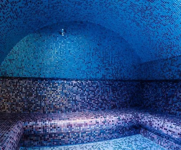 Zara Boutique * Smolnik