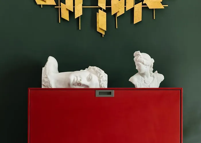 Zara Boutique * Smolnik